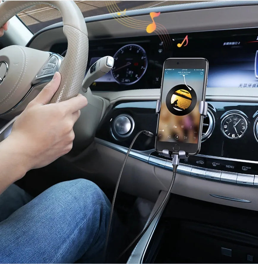 Black Apple Lightning to 3.5mm audio cable with braided TPE coating and aluminium connectors for car use.