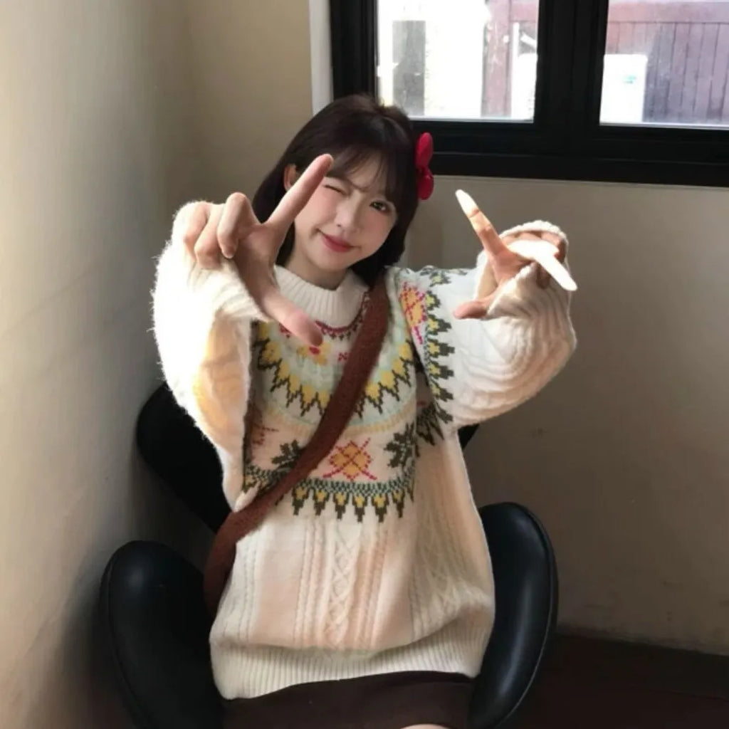 Women's milky white lantern sleeve loose mori knitwear pullover on hanger