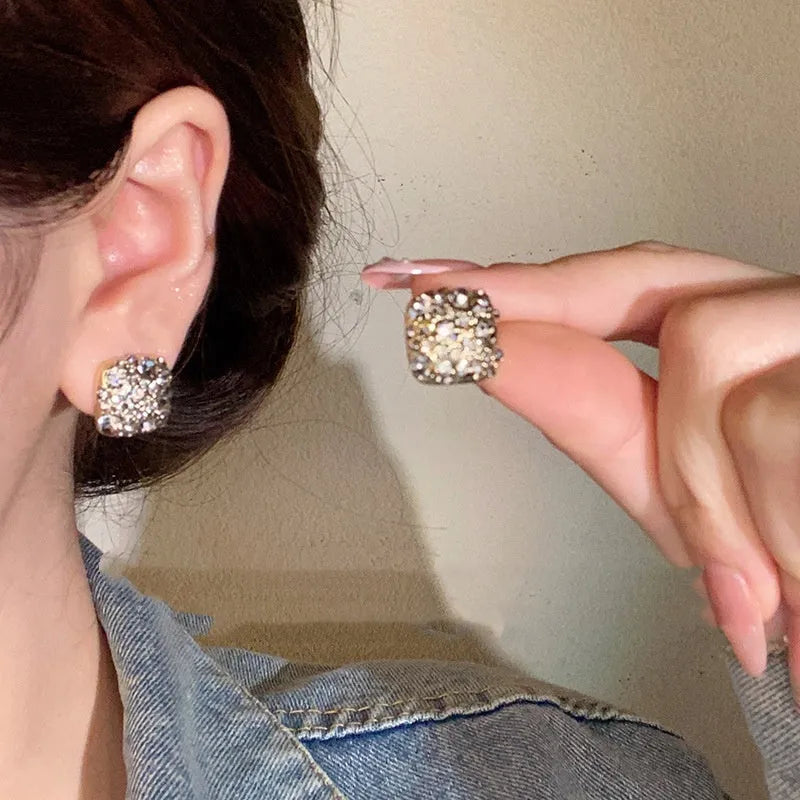 Women's alloy geometric earrings with micro inlaid zircon in chamfered square grain shape, E6449 gold finish