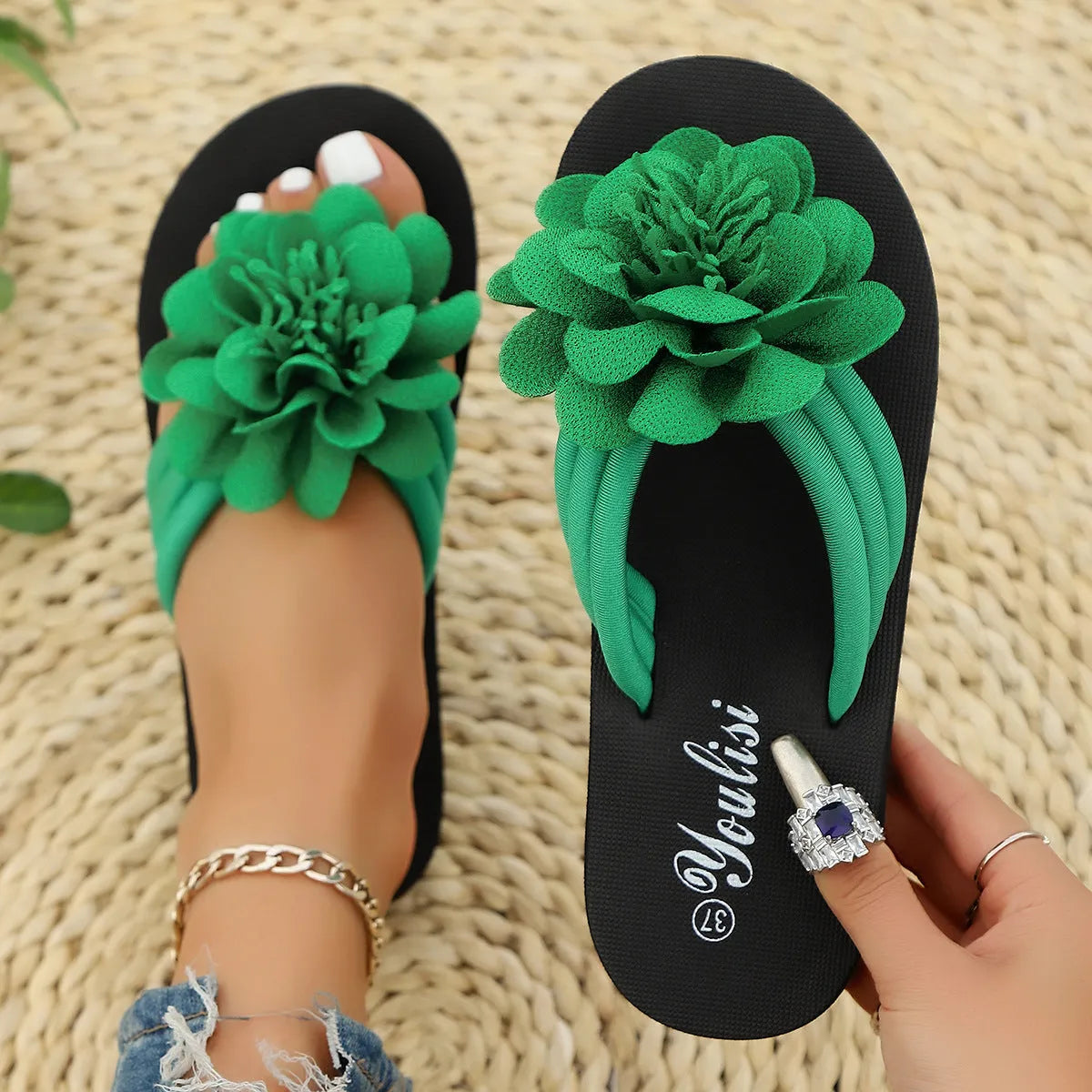 Floral pattern EVA flip-flop beach shoes in beige, red, black and green colour options