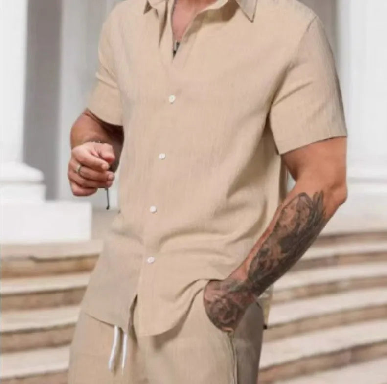 Men's striped printed casual suit set with short sleeve shirt and matching shorts in street style