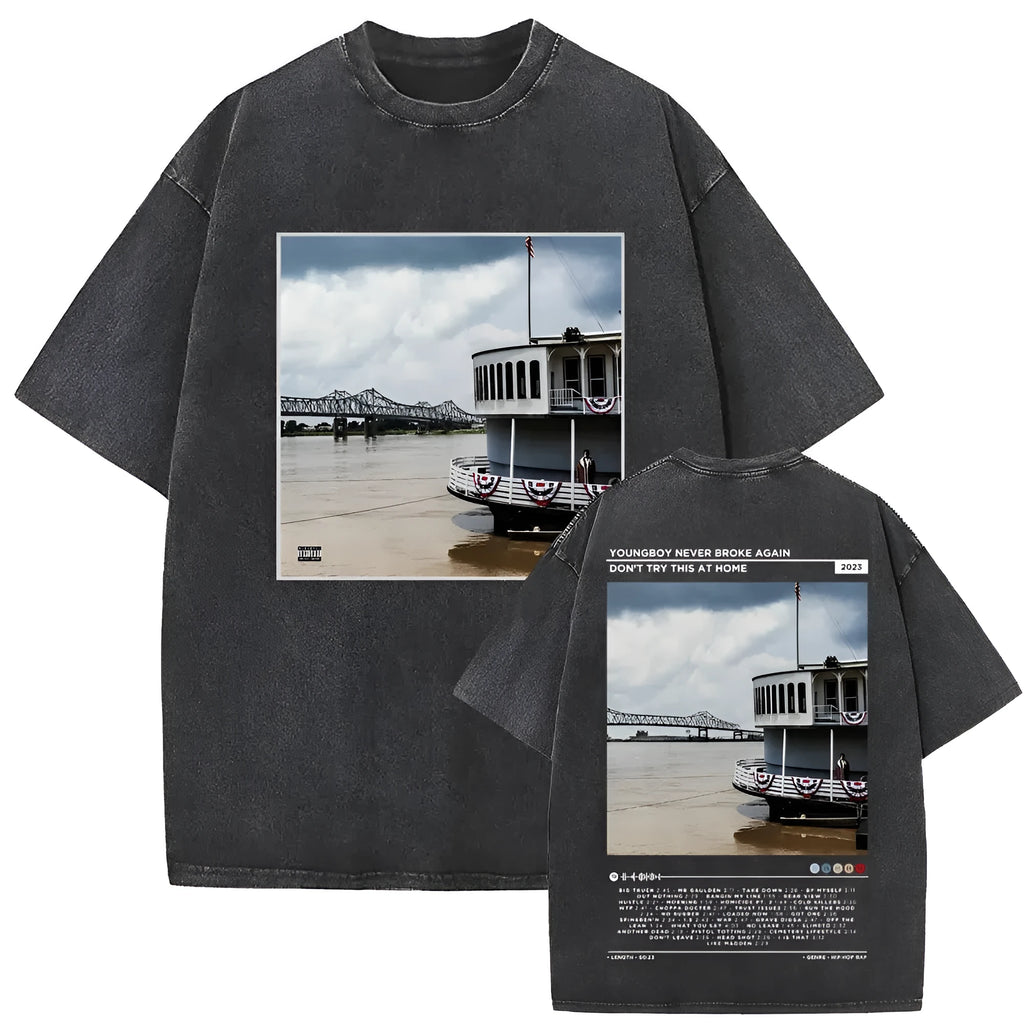 Washed-out vintage T-shirt for men and women in viscose fibre with polished finish, casual style