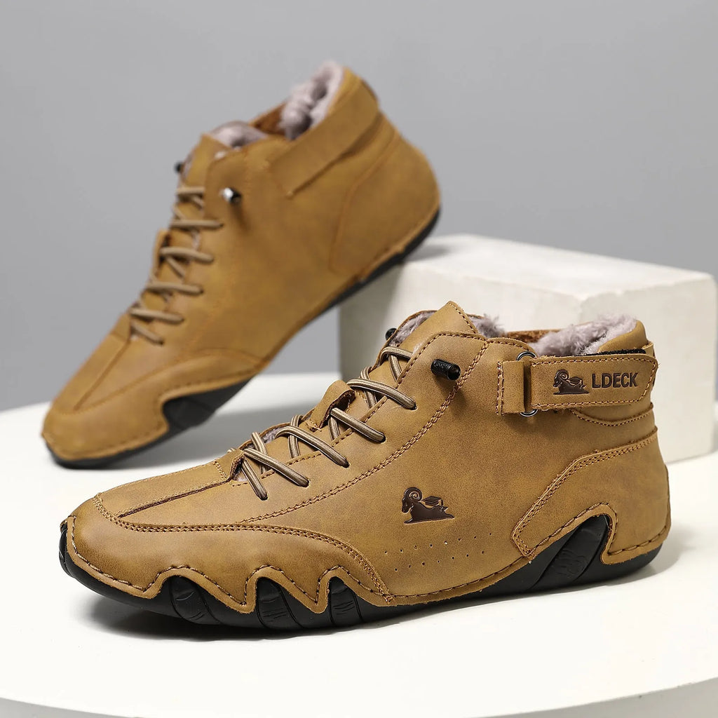 Winter fleece-lined large size unisex Martin boots with flat heel and rubber sole in solid colour finish