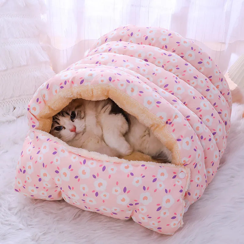 Closed winter cat nest with removable floral cloth cover in M and S sizes