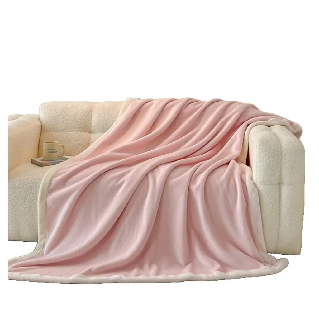 Soft solid colour flannel blanket in light luxury style, available in pink, green, peach orange, and lilac purple, sizes 150x200 and 200x230 cm