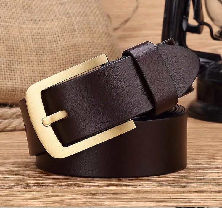 Men's retro leather belt with brass pin buckle in black colour plain surface