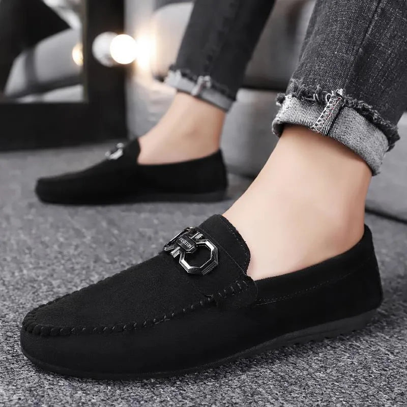 Men's black and grey suede casual shoes with rubber soles for summer.